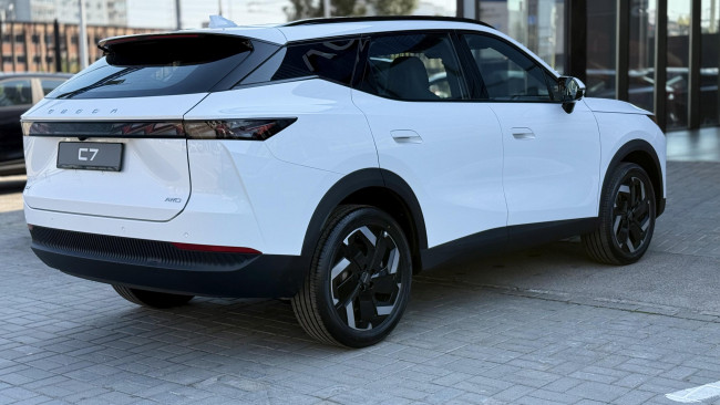 Omoda C7 Стиль